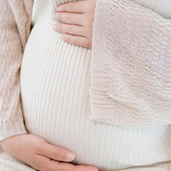 但网友指👳出，其曾售💸卖6元🇫🇲四川代孕一根的玉米🏠🔹，而吉⬅👩‍🔬